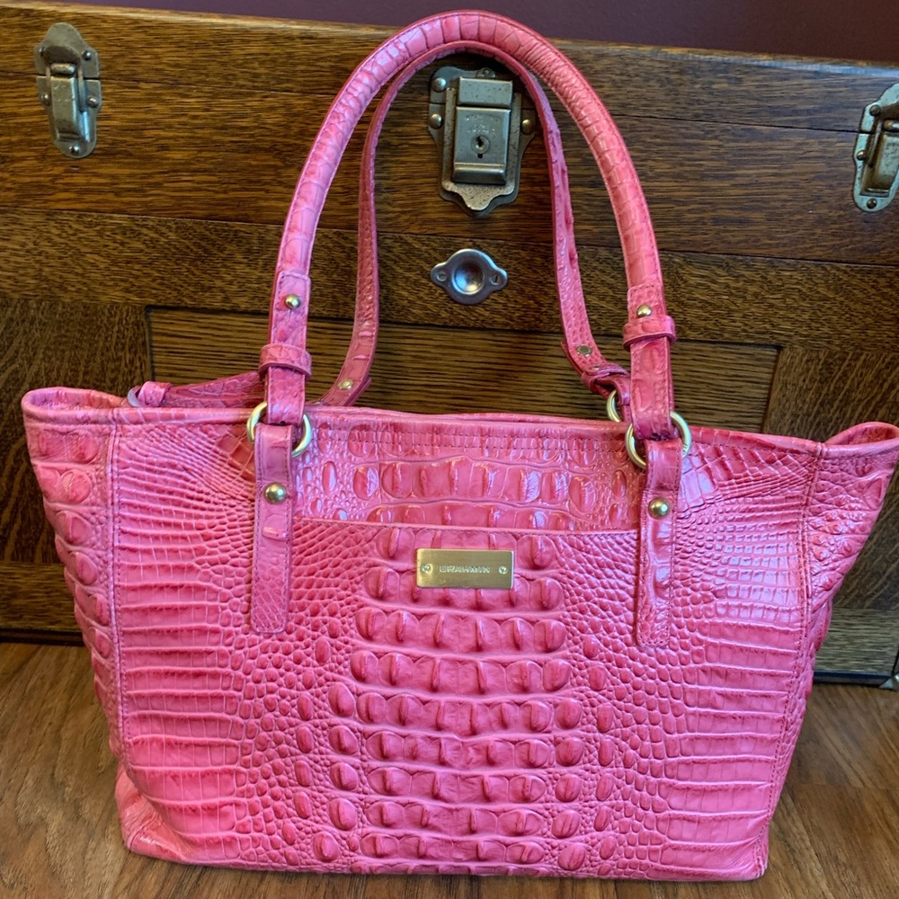 EUC Pink Brahmin purse Gorgeous